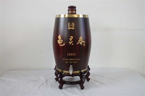 不銹鋼內膽實(shí)木酒桶